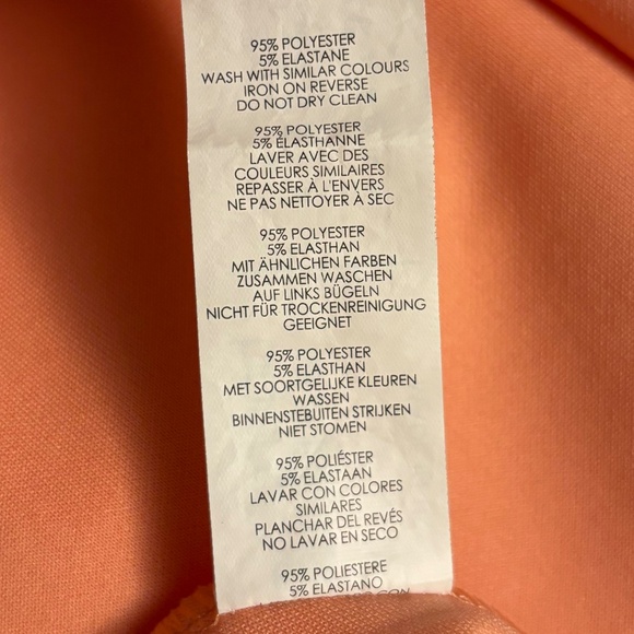 Boohoo | OFF THE SHOULDER PLUNGE HIGH LOW SKATER DRESS (4) - Picture 6 of 7